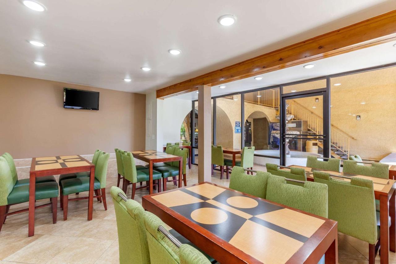Suburban Extended Scottsdale West Hotel Phoenix
