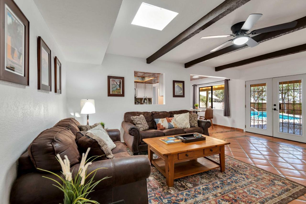Private Pool Pet-friendly In Scottsdale! *