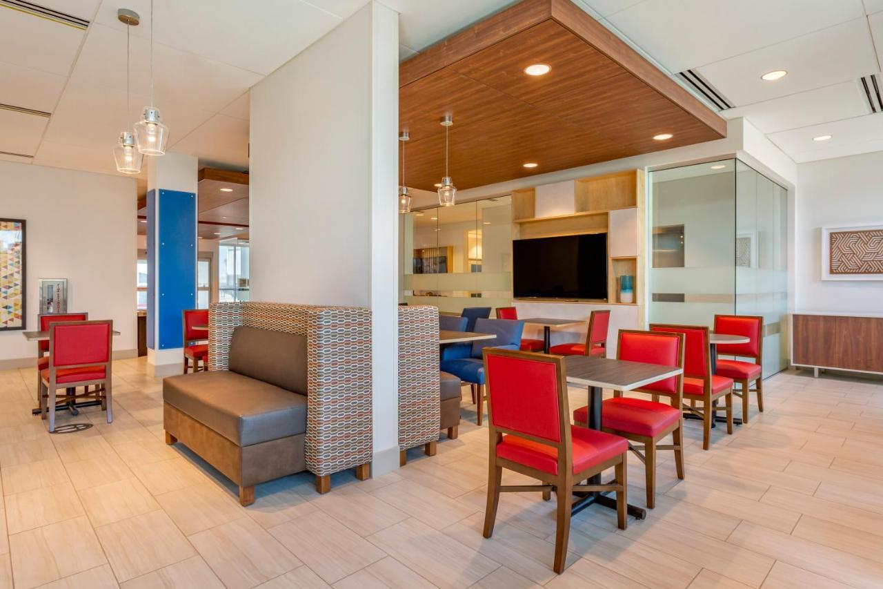 Express & - Dwtn - State Capitol By Ihg 3* Phoenix