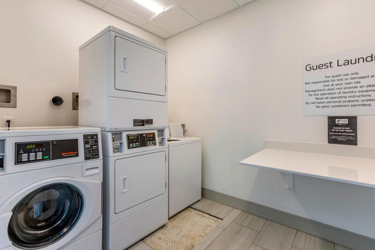 Express & - Dwtn - State Capitol By Ihg Hotel Phoenix