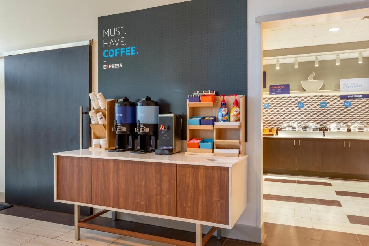 Express & - Dwtn - State Capitol By Ihg 3*
