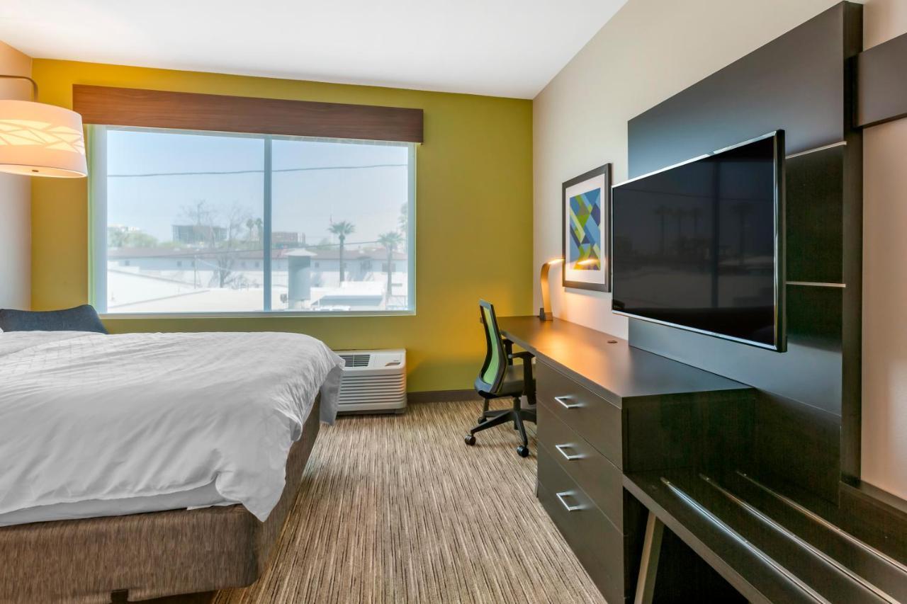 Express & - Dwtn - State Capitol By Ihg Hotel Phoenix