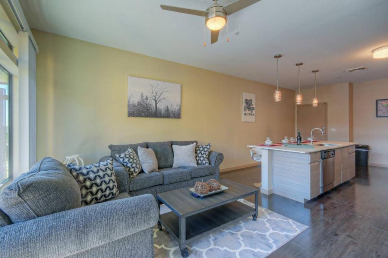Modern Urban Apartments│on Roosevelt Row│local Eat & Drink * Phoenix