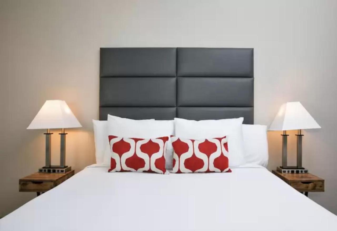 Modern Urban Apartments│on Roosevelt Row│local Eat & Drink Apartment Phoenix