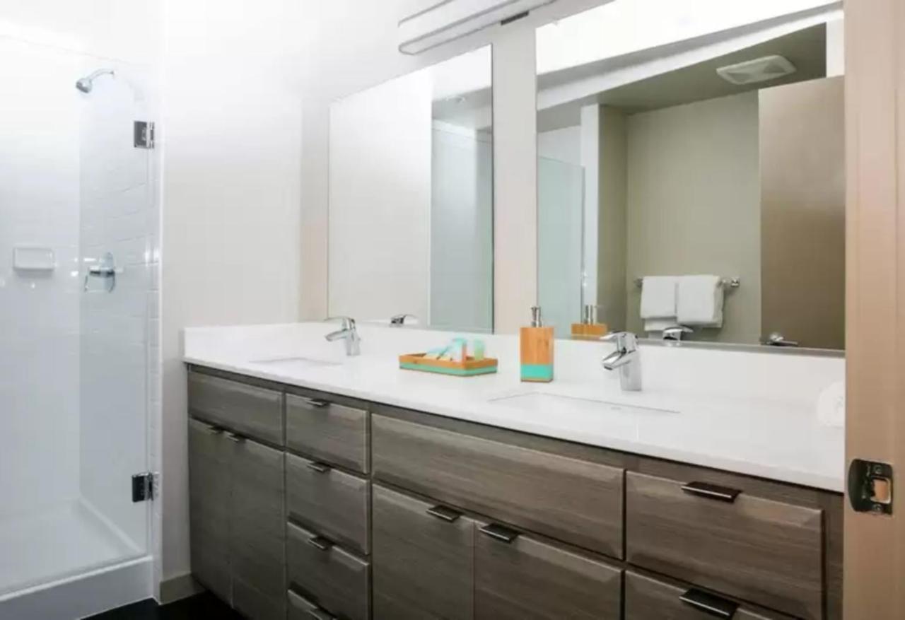 Modern Urban Apartments│on Roosevelt Row│local Eat & Drink