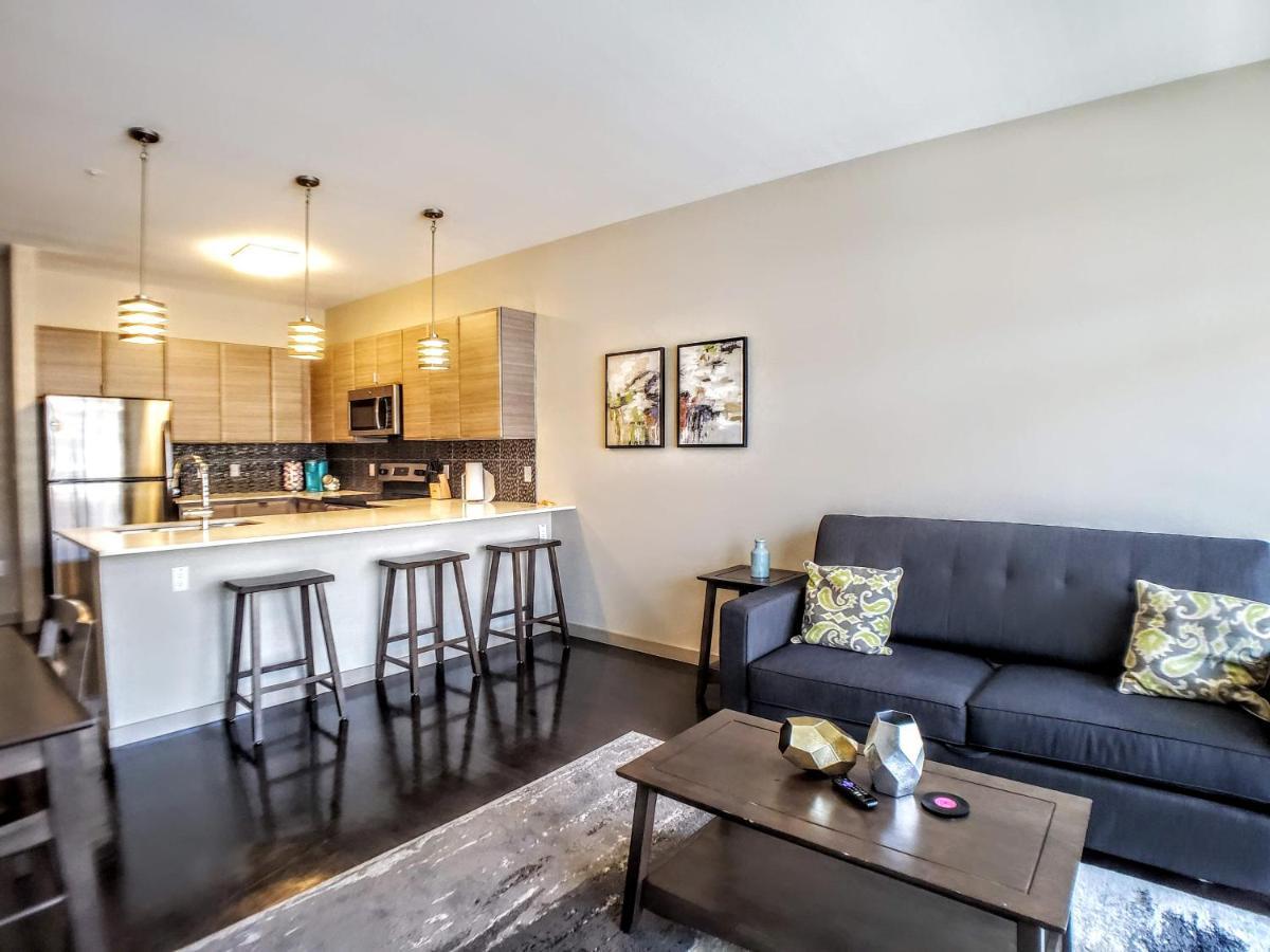 Modern Urban Apartments│on Roosevelt Row│local Eat & Drink * Phoenix
