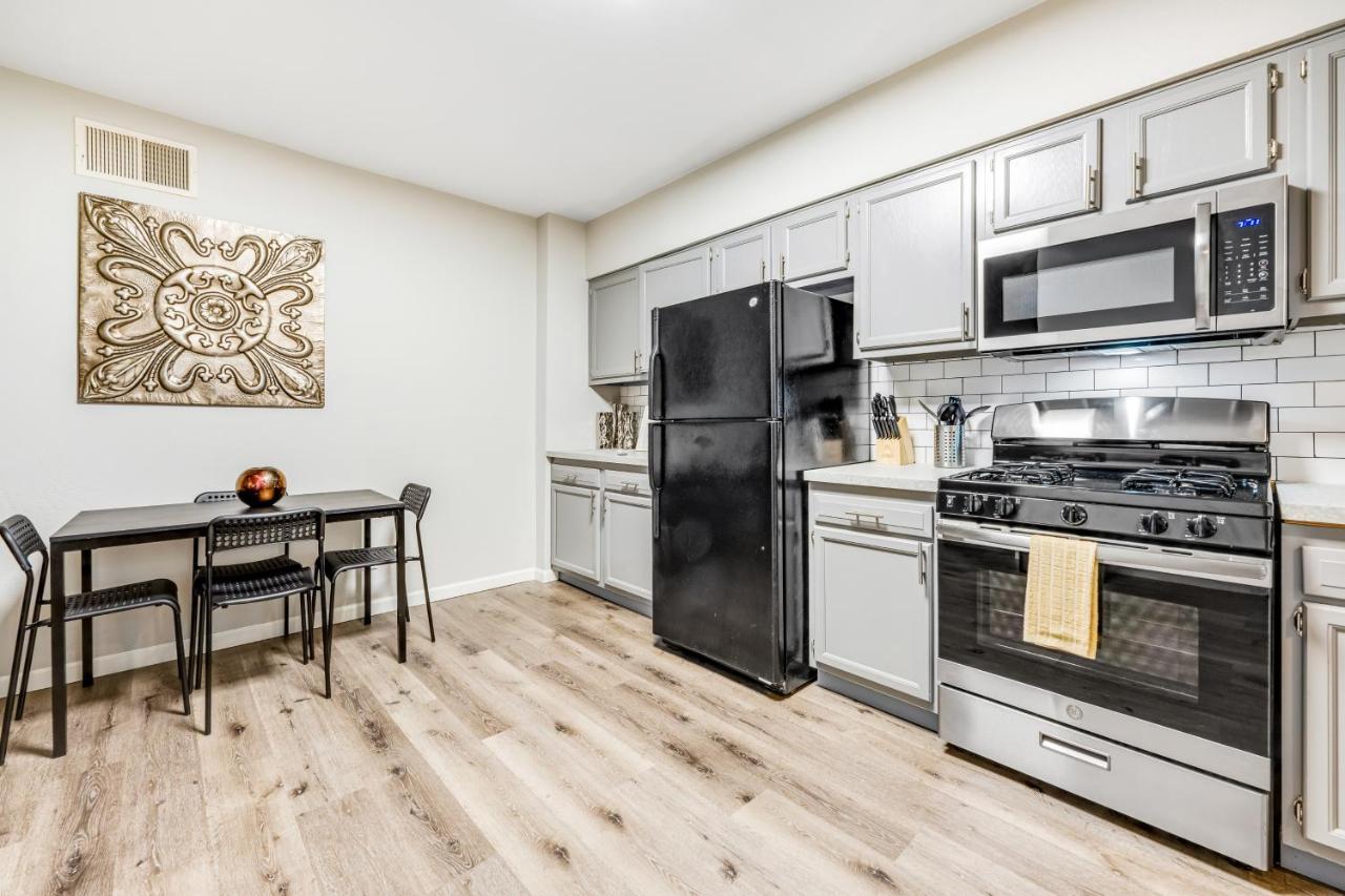 Memories Apartment