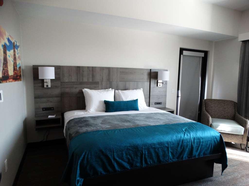 Western Executive Residency North Happy Valley Hotel