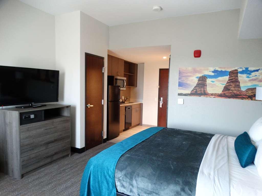 Hotel Western Executive Residency North Happy Valley Phoenix