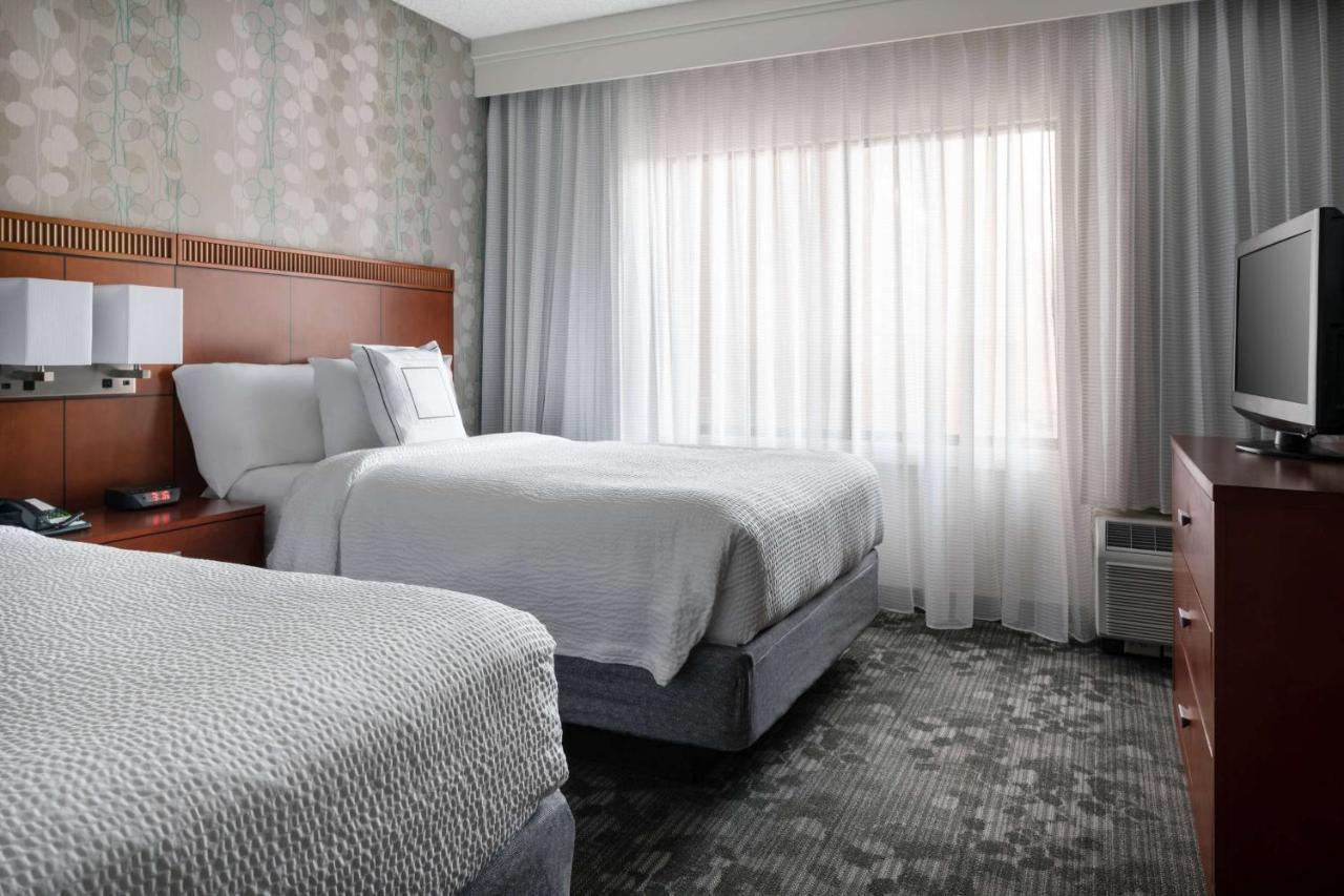 Sonesta Select Camelback Hotel Phoenix