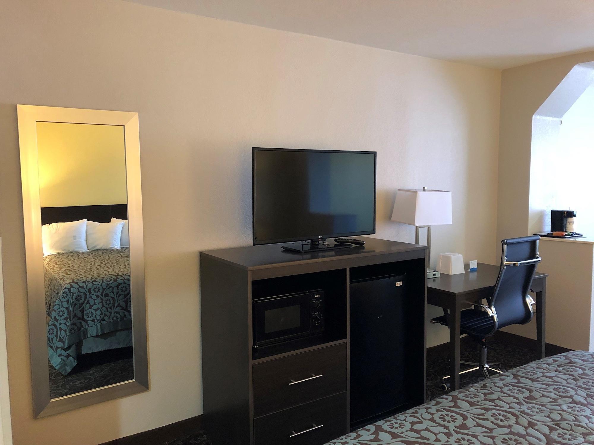 Days By Wyndham North 3* Phoenix