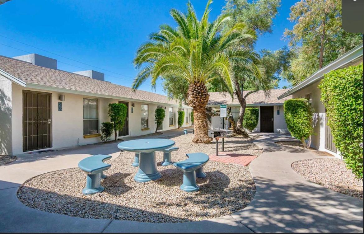 Apartamento Cozy W Pool And Free Parking At *