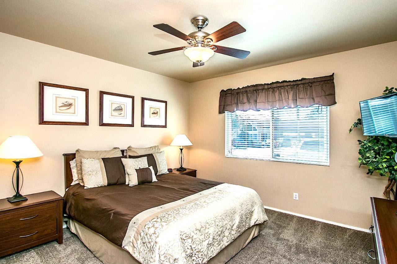 Casa de férias Private Community -- ½ Mile Walk To Hiking & Biking At N. Mtn. Preserve! Phoenix