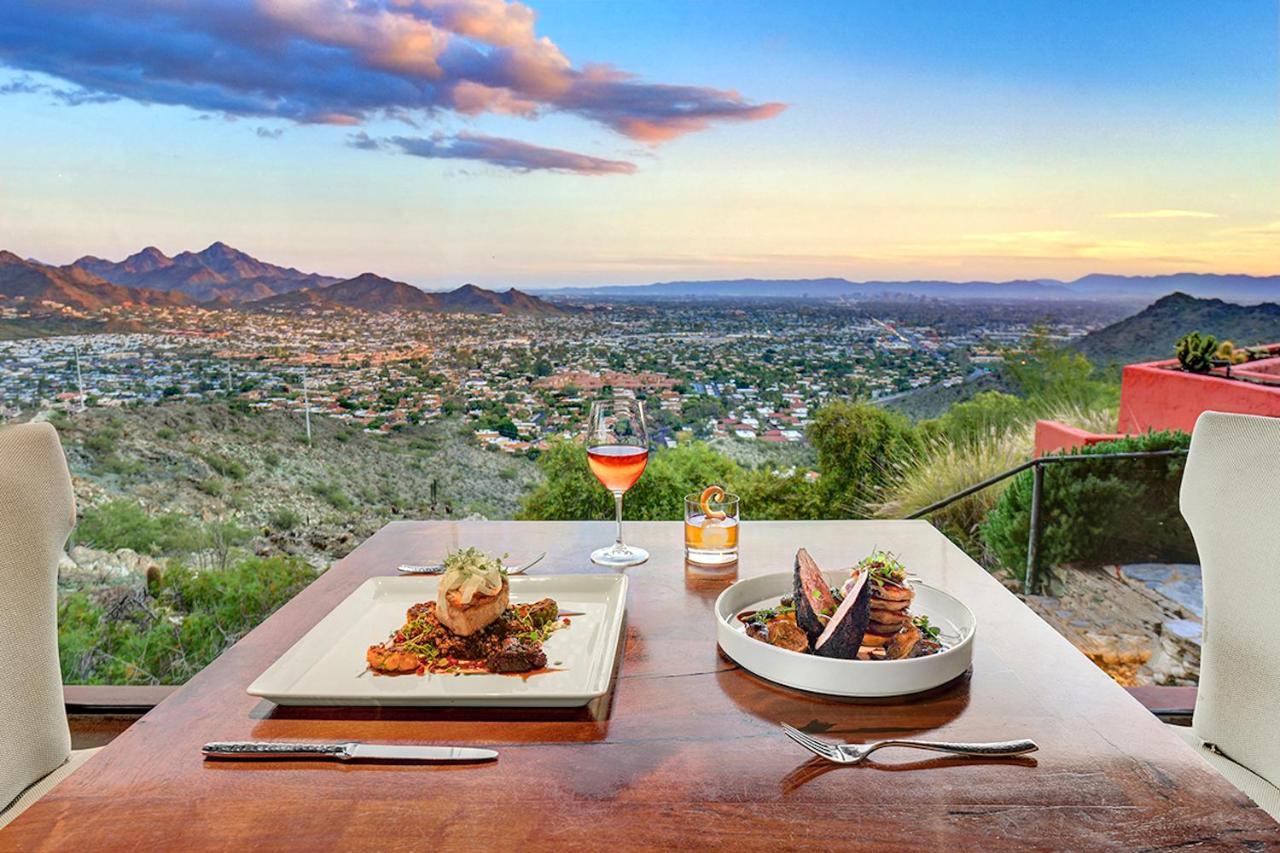 Private Corner Of -- ½ Mile Walk To Nature Trails At N. Mtn. Preserve! Casa de férias Phoenix