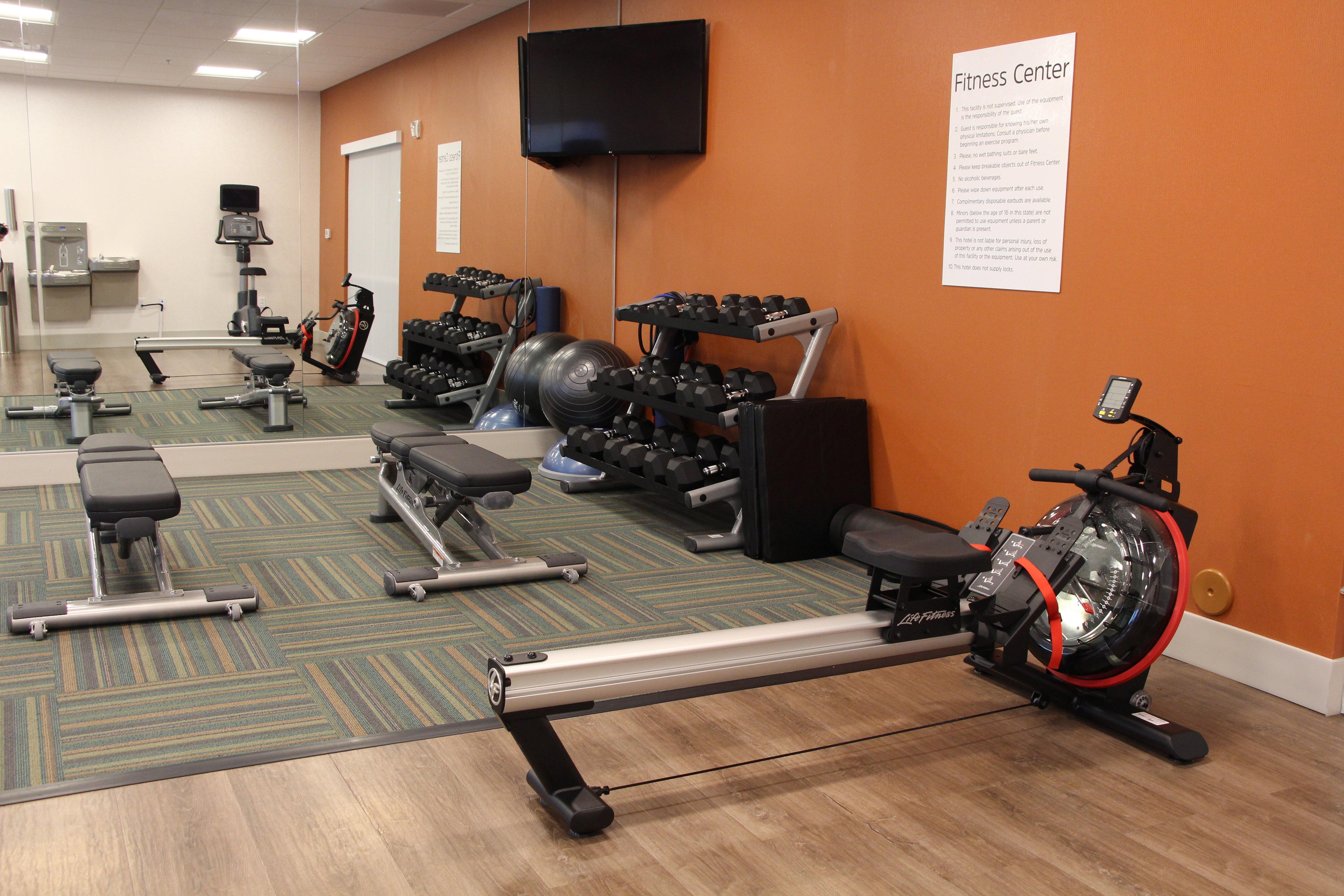 Hotel Express & - - Airport North By Ihg 3*