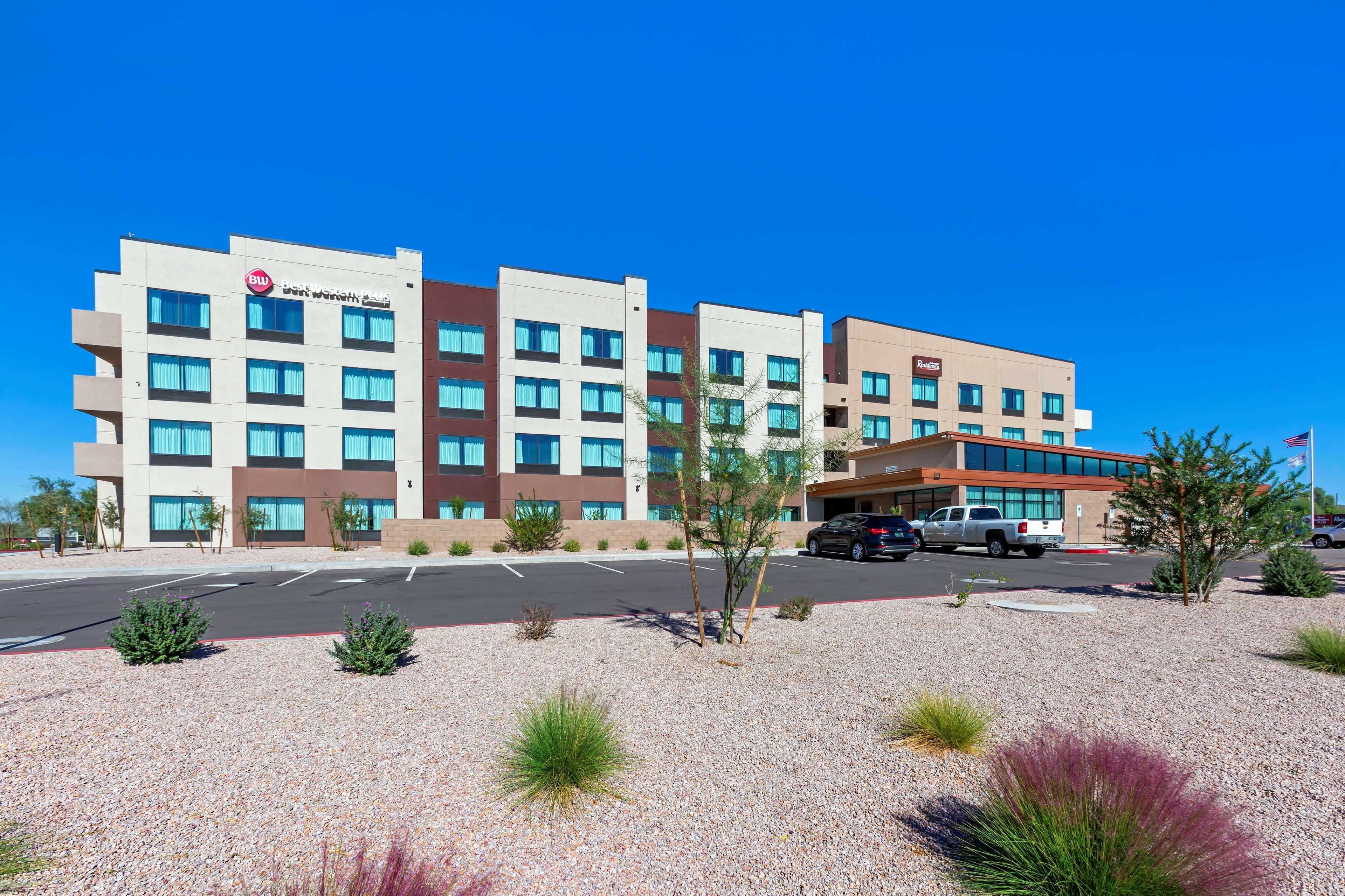 Western Executive Residency North Happy Valley 3*