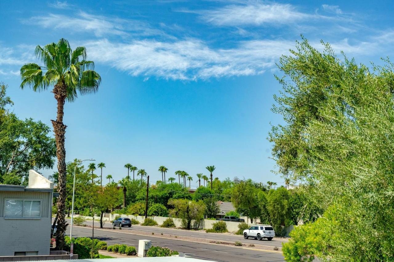 Apartment Desert Paradise In Arcadia ~ Pool, Hot Tub, Views!