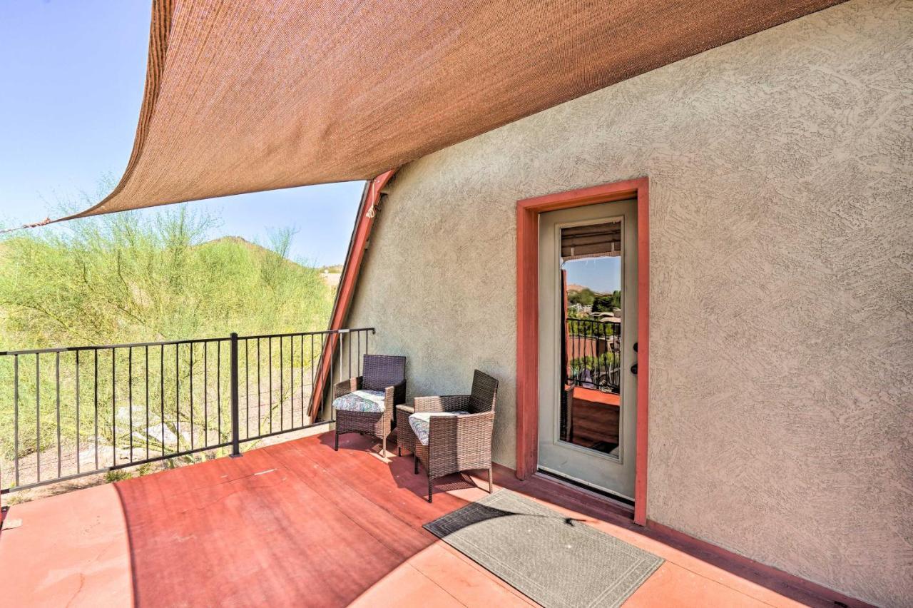 Apartment Dreamy Desert With Deck And Pool Access!