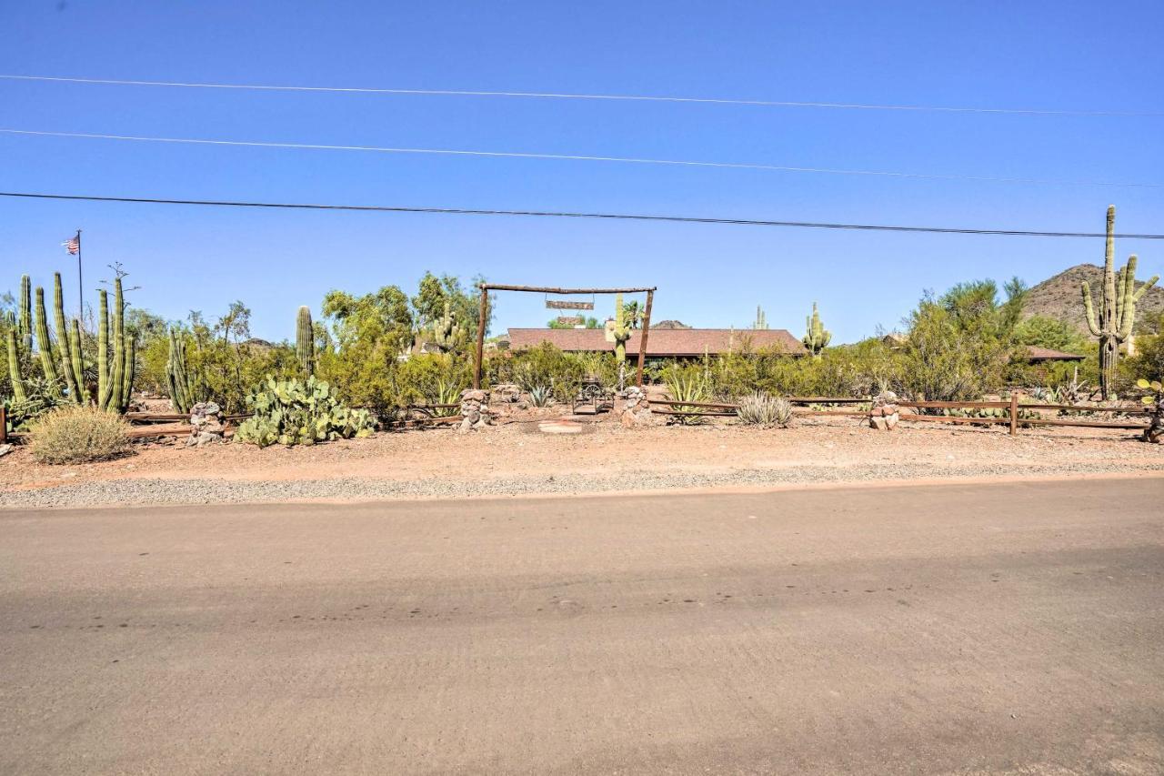 Dreamy Desert With Deck And Pool Access! * Phoenix