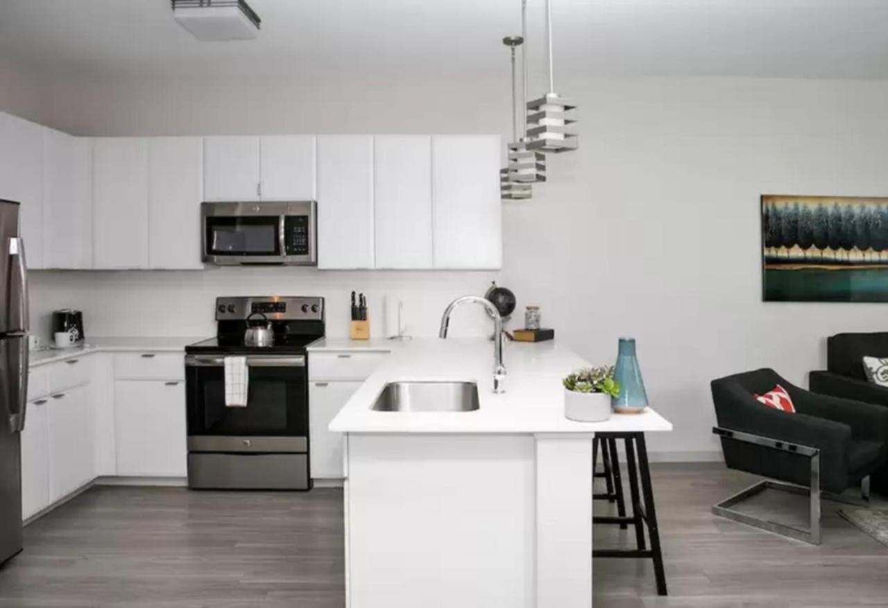 Modern Urban Apartments│on Roosevelt Row│local Eat & Drink Apartment Phoenix