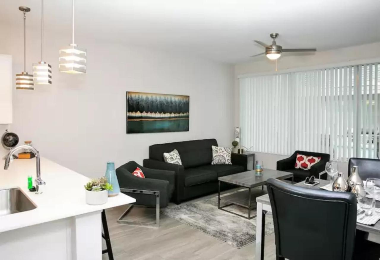 Apartment Modern Urban Apartments│on Roosevelt Row│local Eat & Drink