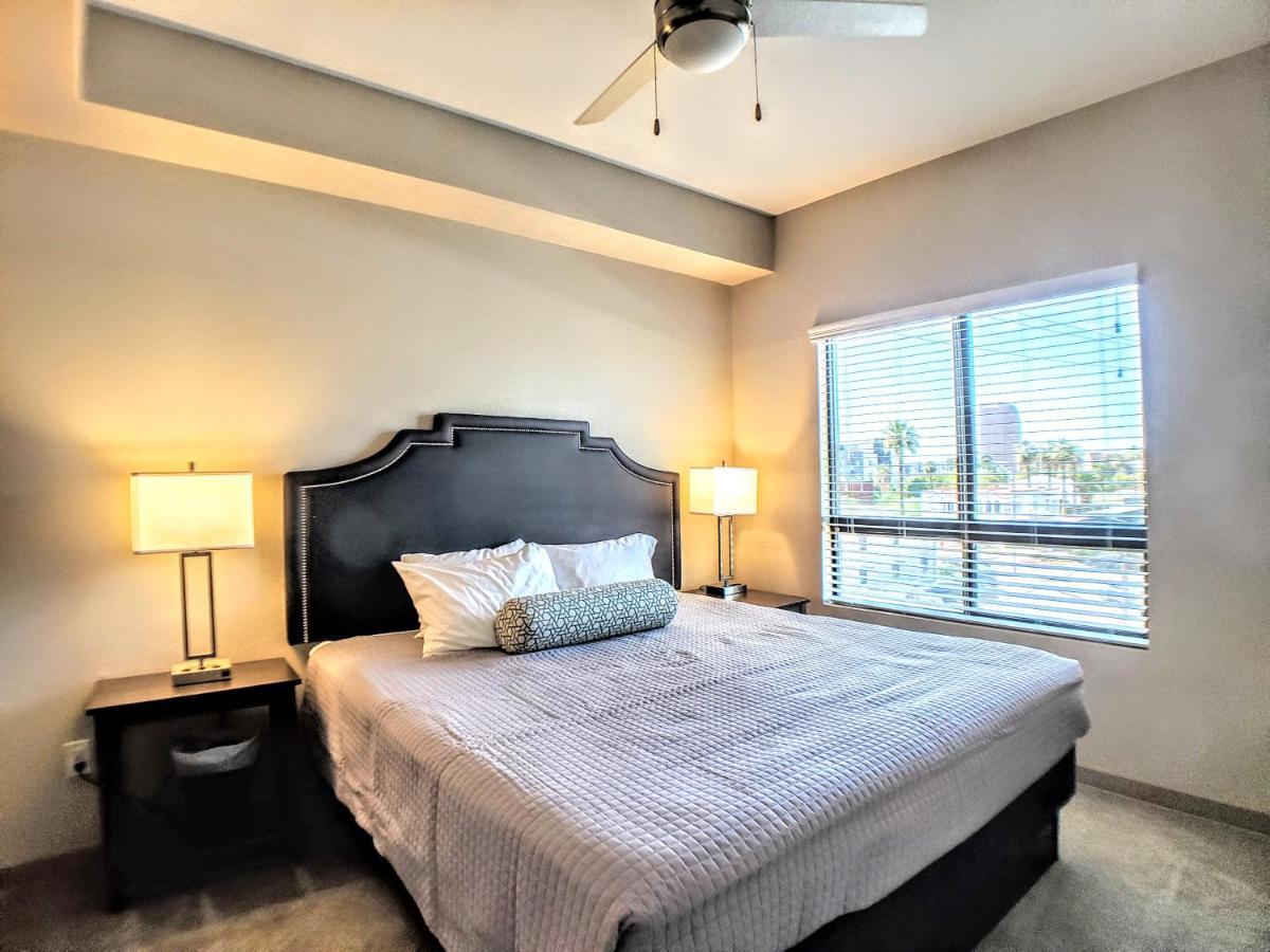 Apartment Modern Urban Apartments│on Roosevelt Row│local Eat & Drink *
