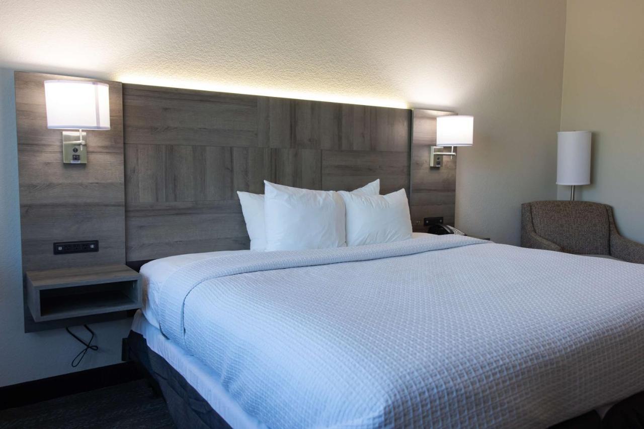 Western Executive Residency North Happy Valley 3* Phoenix