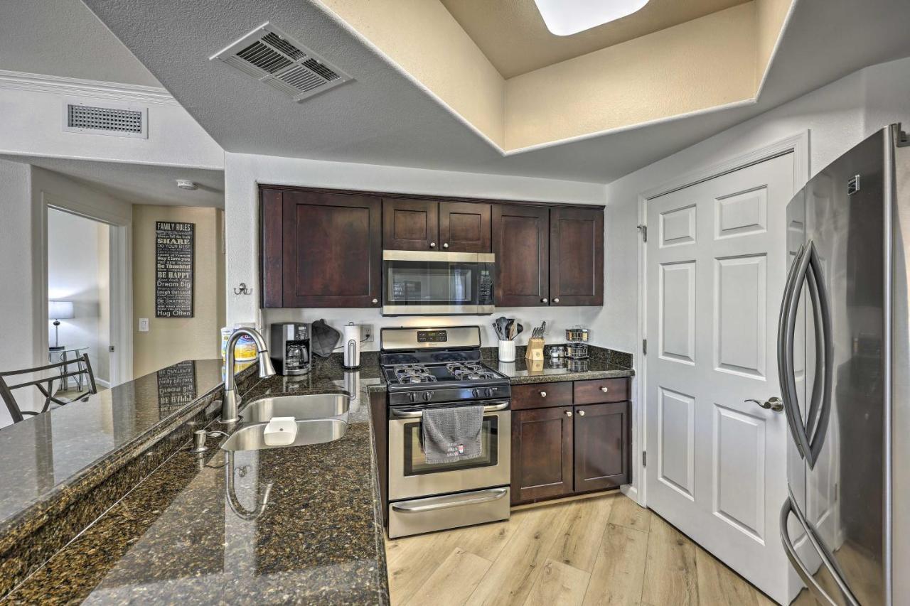 With Pool And Hot Tub - Dog Friendly! *