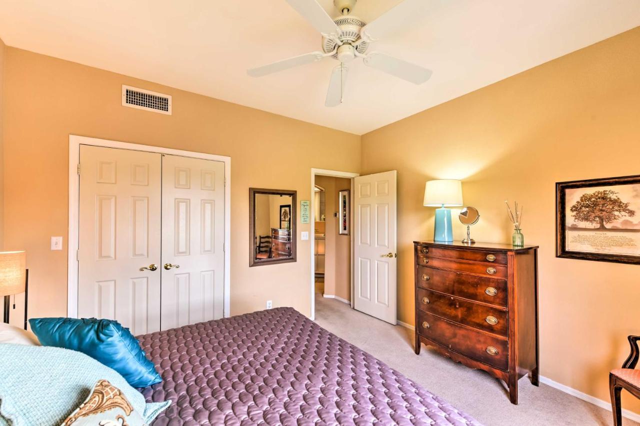 With Balcony And - 14 Mi To Downtown Apartment