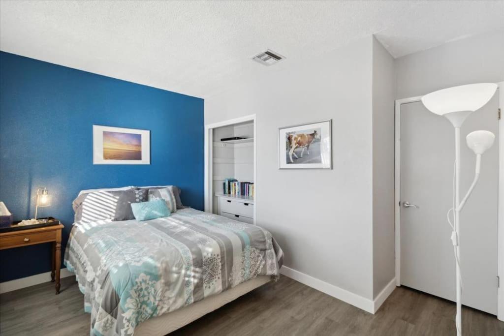 Vacation House! 6br, Free Heated Pool, Arcade & Hot Tub Apartment