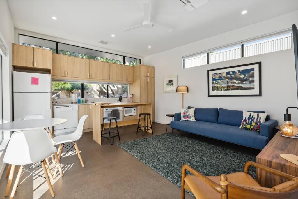 Unique Design 1-bedroom - 80 Walkscore! Phoenix