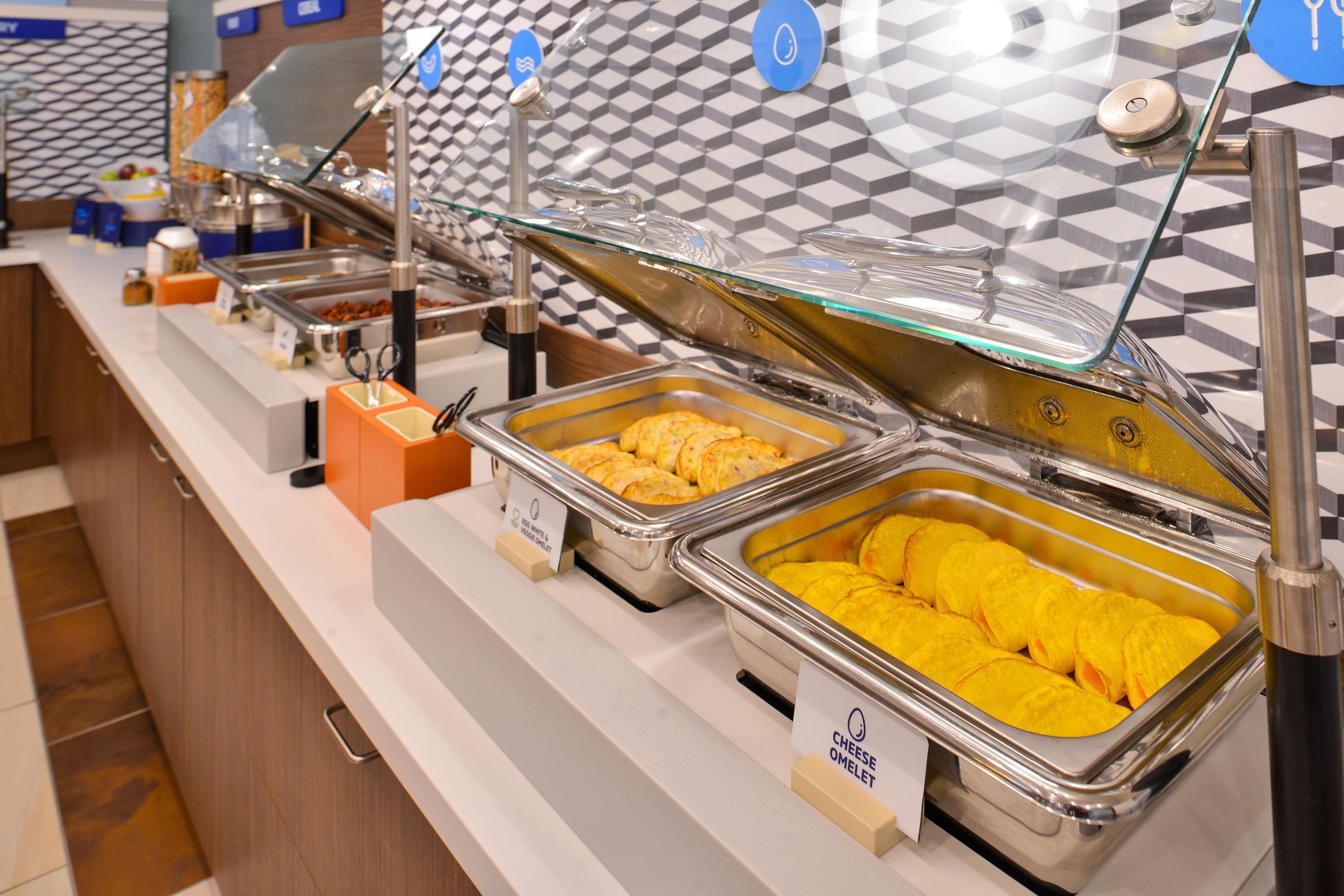 Hotel Express & - - Airport North By Ihg 3*