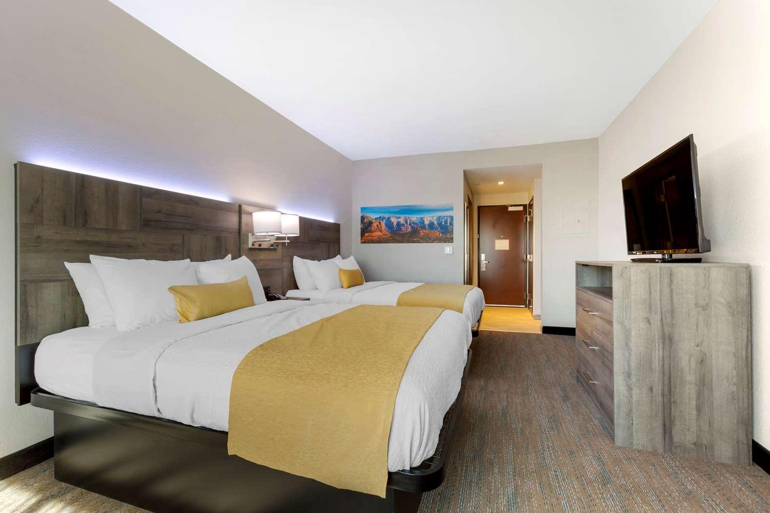 Western Executive Residency North Happy Valley Hotel