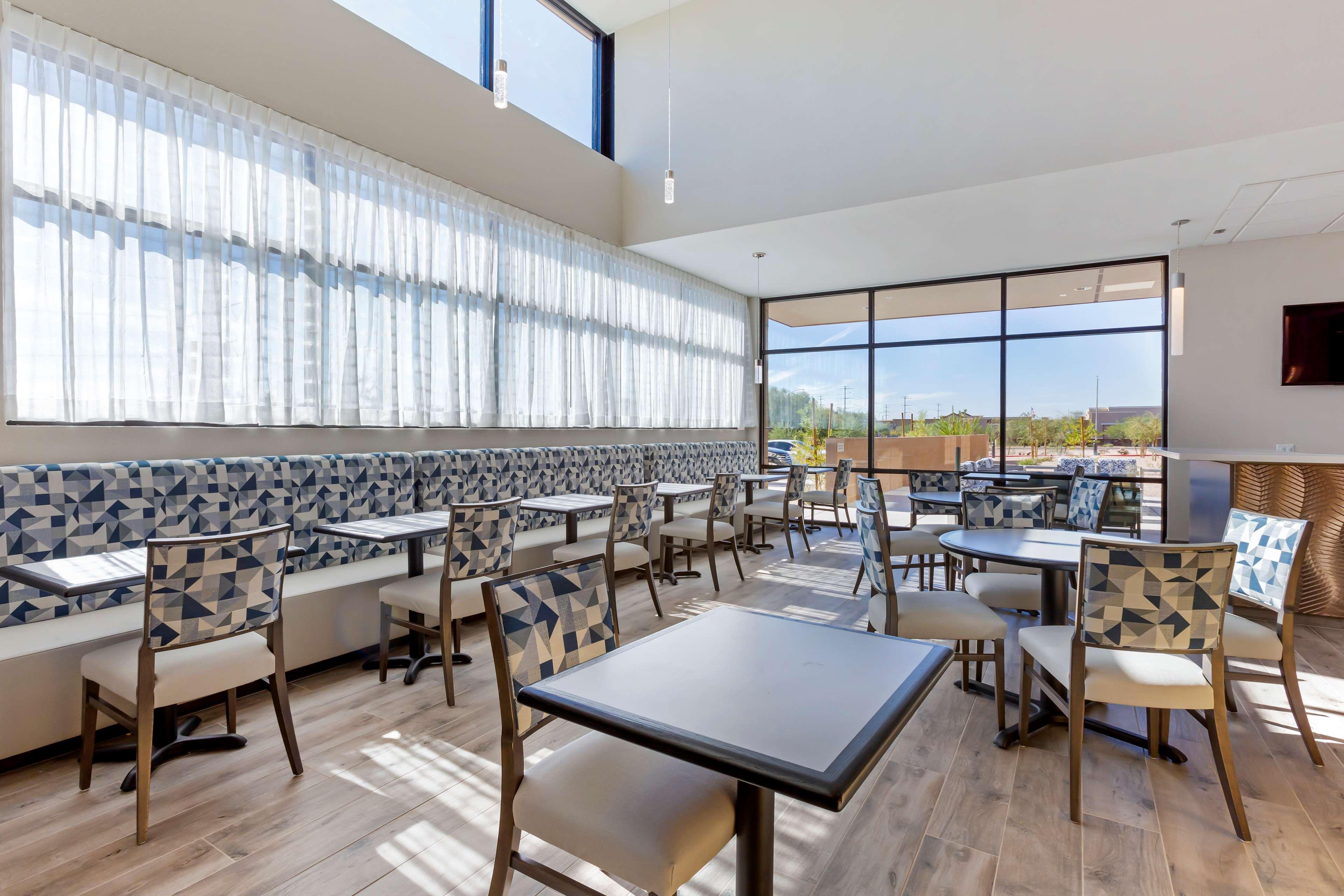 Western Executive Residency North Happy Valley Phoenix