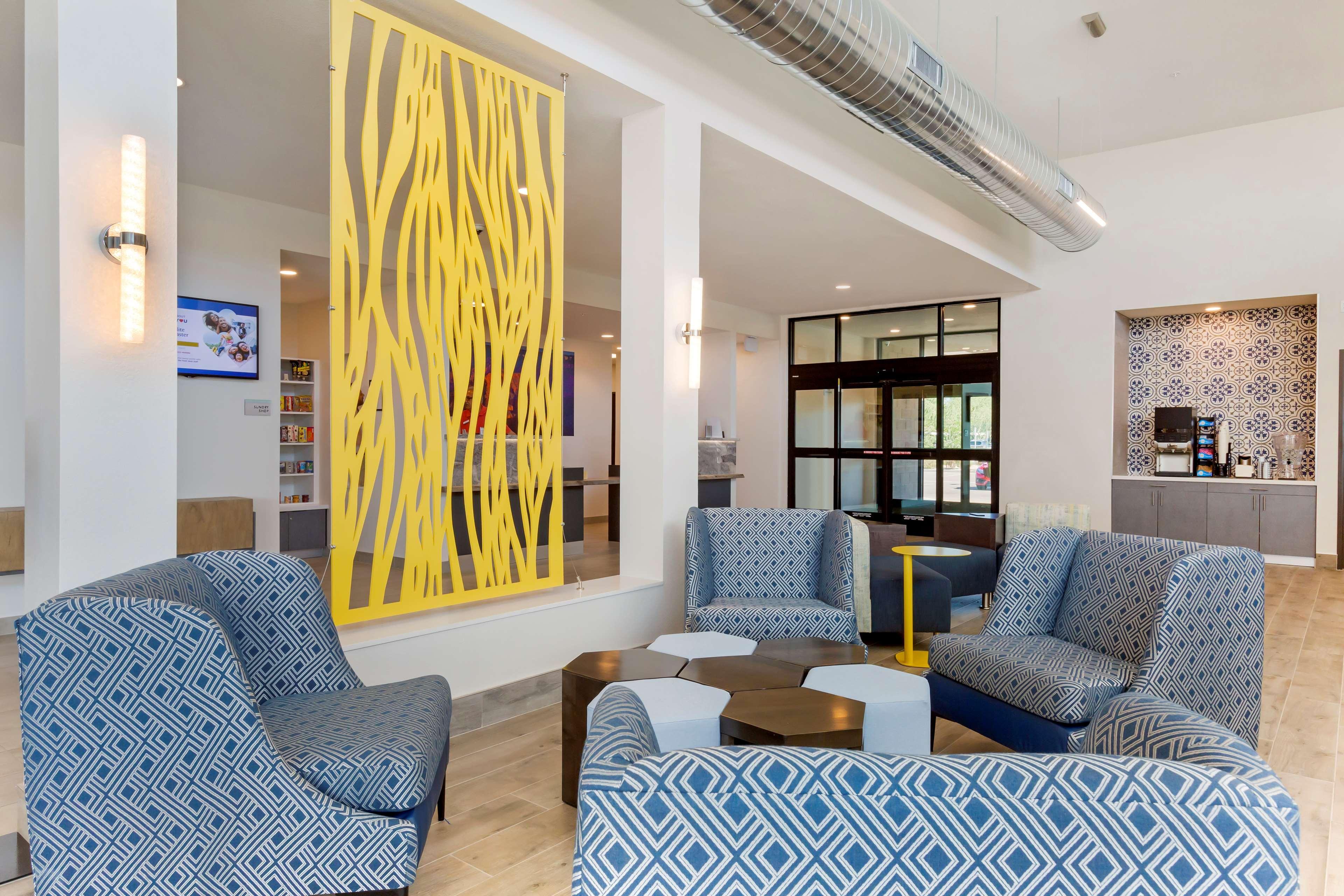 Western Executive Residency North Happy Valley Hotel Phoenix