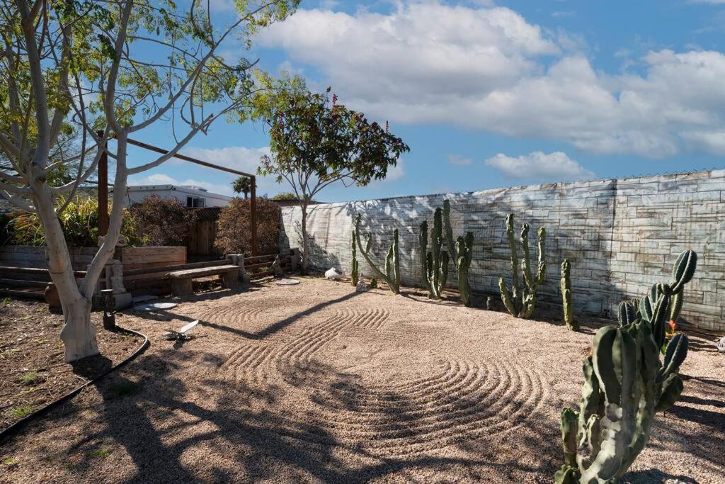 The Hummingbird House, Sauna & Mountain Views! * Phoenix