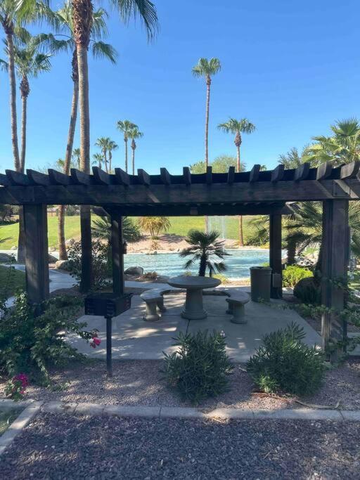Cozy In Gated Community With Pool By Phx Airport, Tempe, And Old Town
