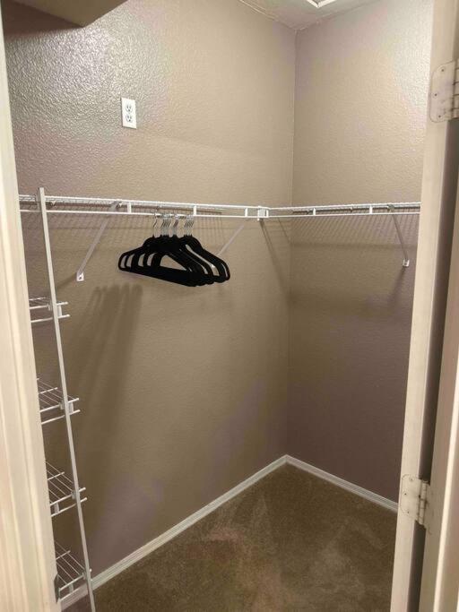 Cozy In Gated Community With Pool By Phx Airport, Tempe, And Old Town *