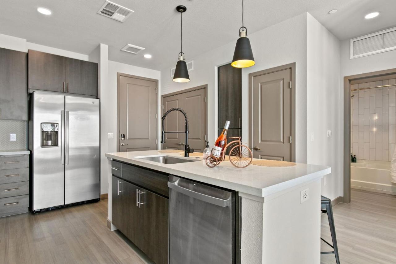 Apartment Cozysuites Phx Roro Gym, Pool, Pets, Parking! #3