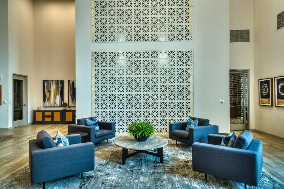 Cozysuites Phx Roro Gym, Pool, Pets, Parking! #5 * Phoenix