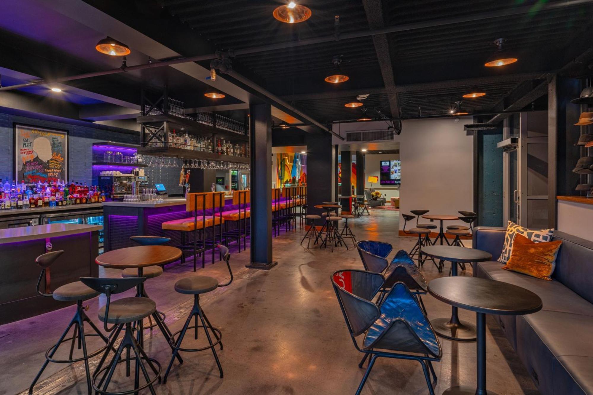 Moxy Downtown Hotel