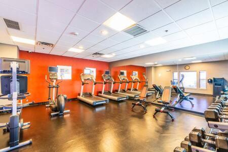 Apartamento Metro Phx 1bd Interior Corridor *
