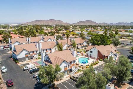 Metro Phx 1bd Interior Corridor Apartamento Phoenix