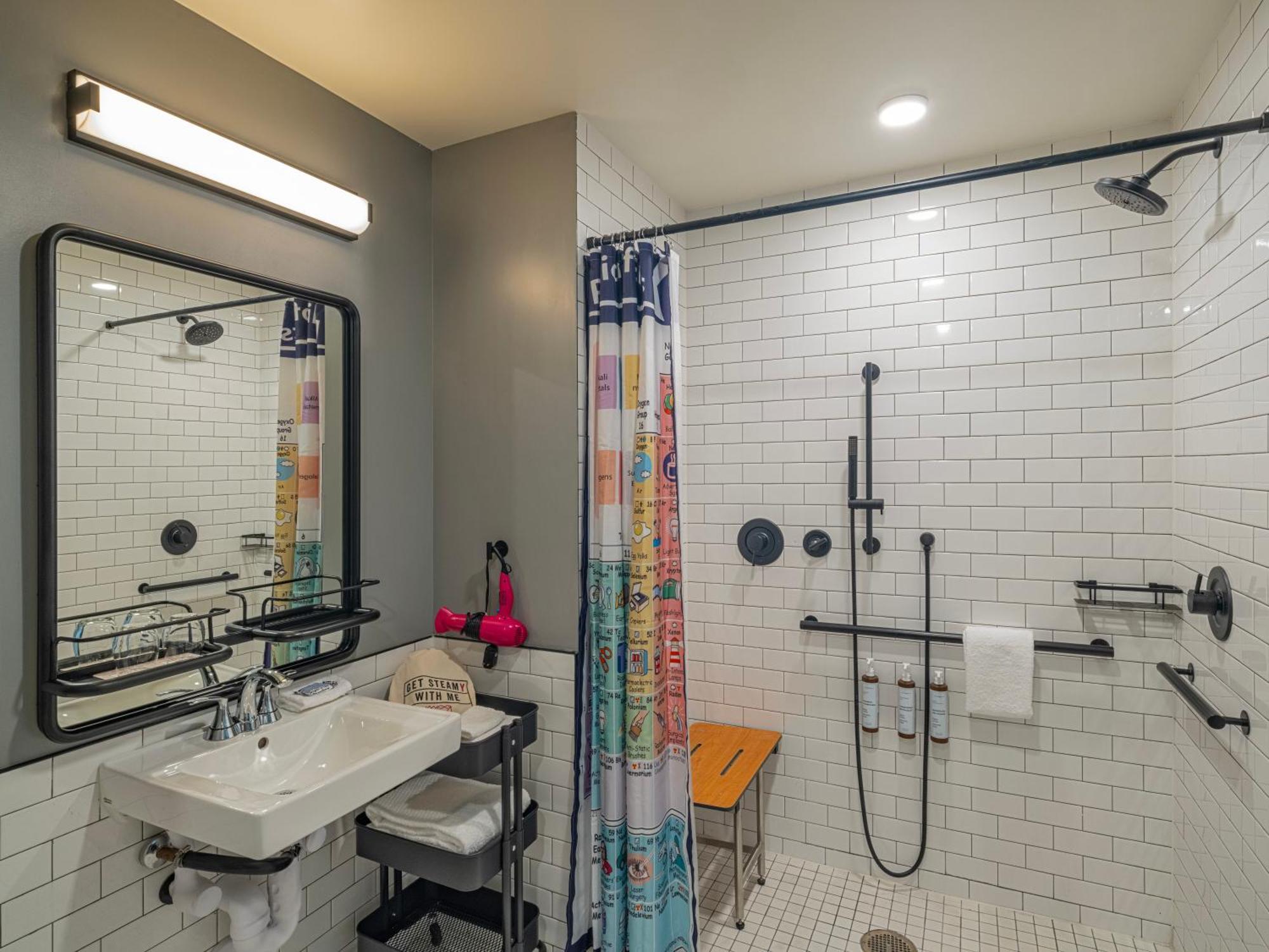 Moxy Downtown Hotel Phoenix
