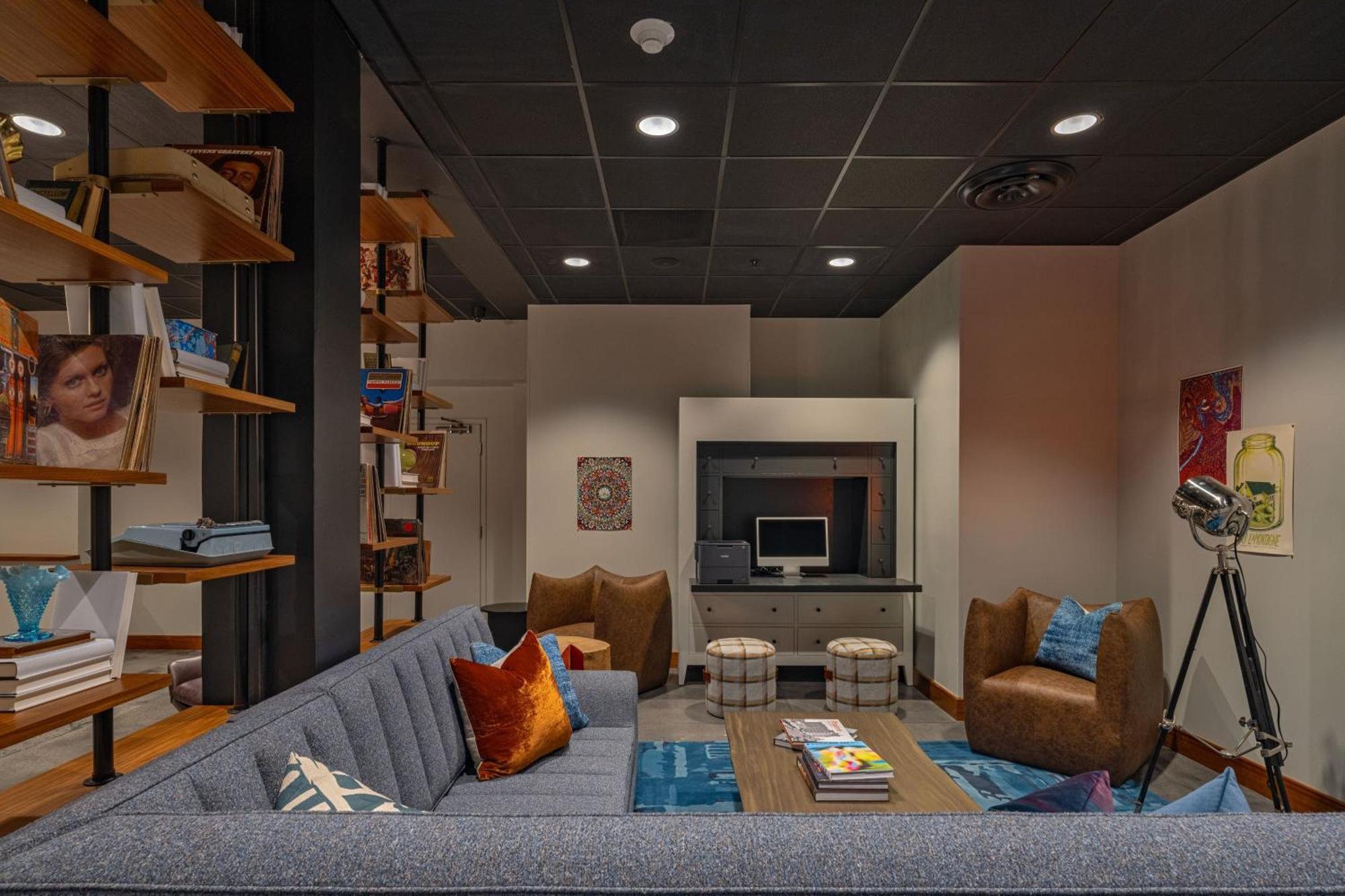 Moxy Downtown * Phoenix
