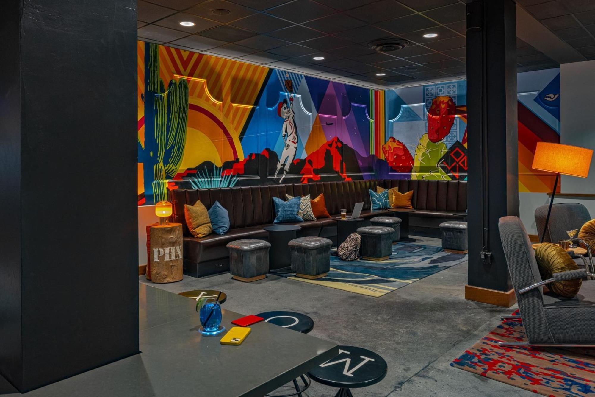 Moxy Downtown