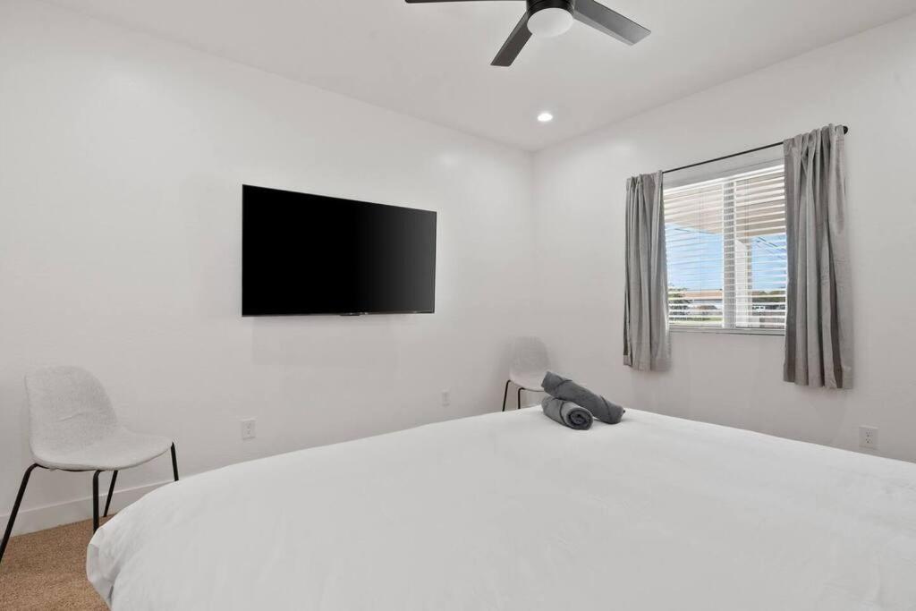 3.8 Miles From Downtown #c Phoenix