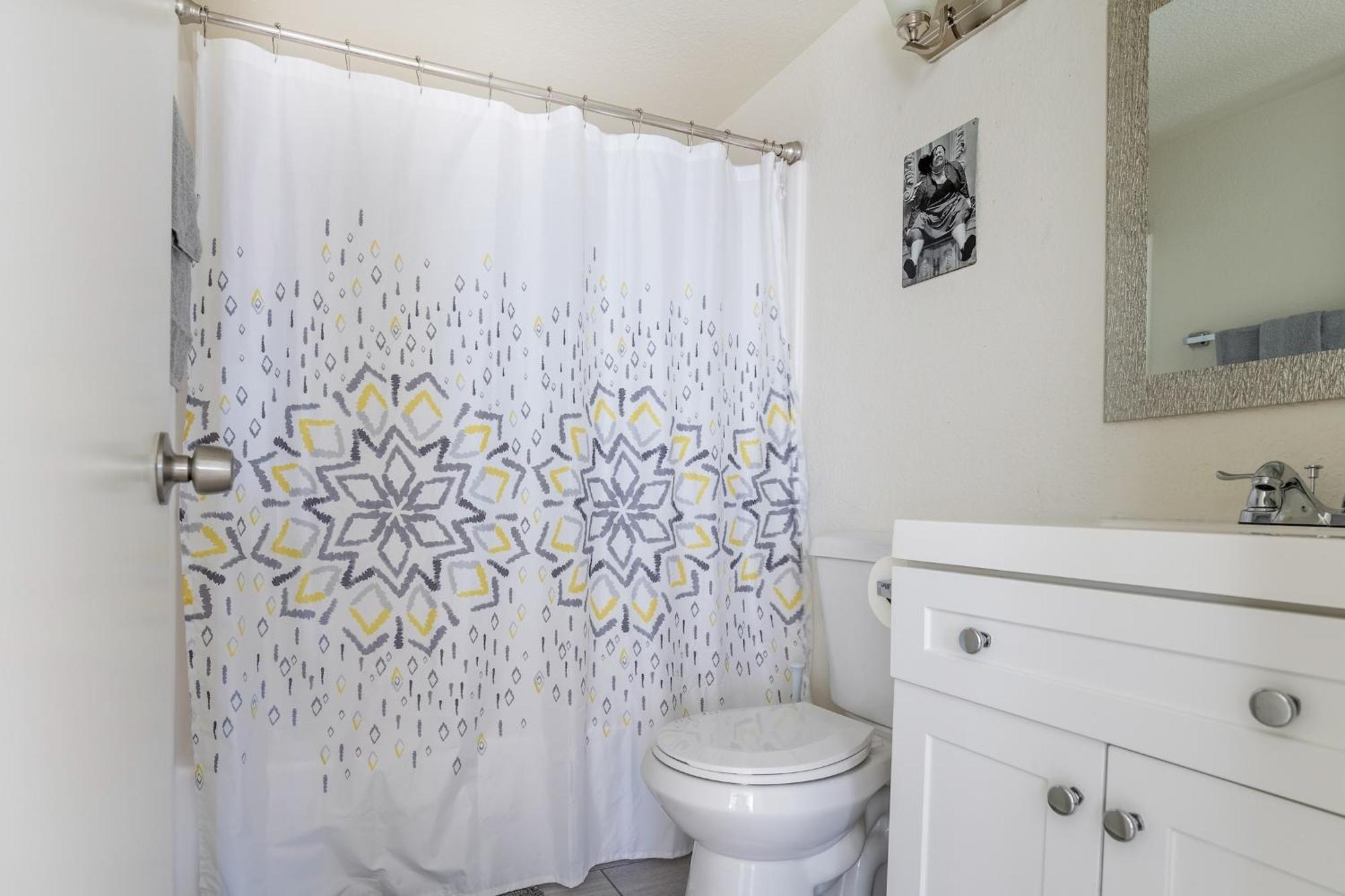 Cozy 3br House Near Attractions & Shopping Apartment Phoenix