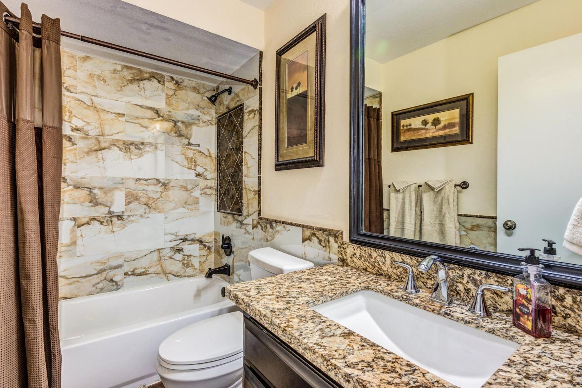 Lakeside Biltmore Village Apartamento *