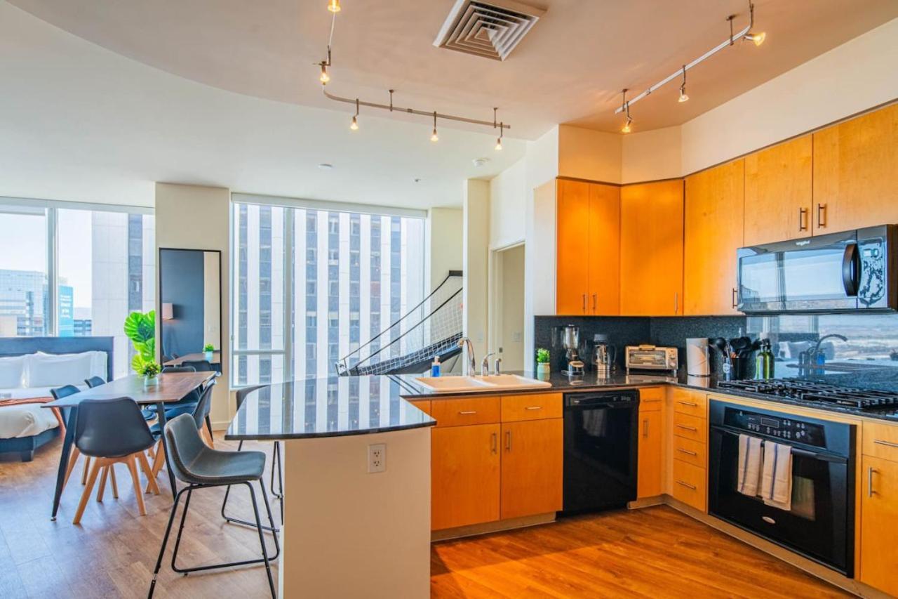 Apartamento Elegant 28th Floor High Rise, Gym, Parking, Pool, Golf Phoenix